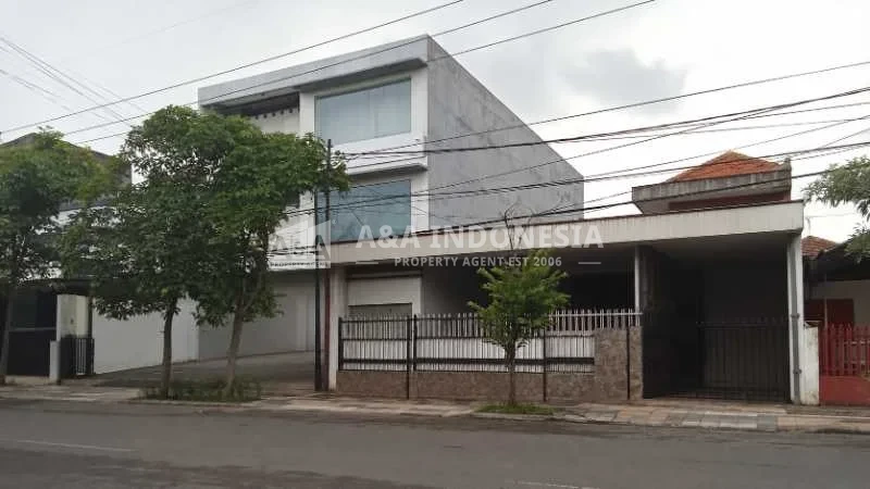 Dijual Rumah Di Kawasan Raya Bratang Binangun, Surabaya Timur