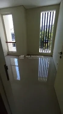 Disewakan Rumah Di Kawasan Northwest Park, Surabaya Barat - Thumbnail 4