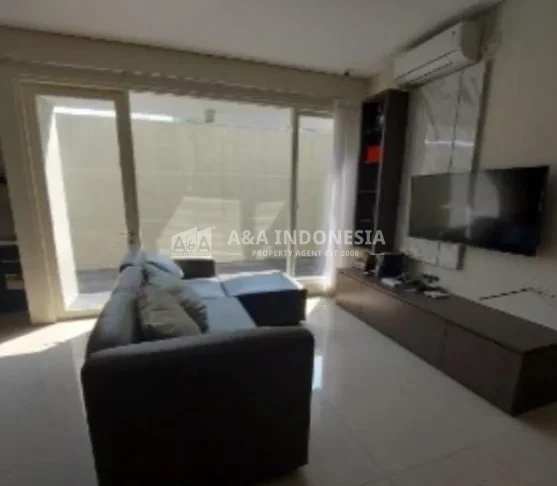 Dijual Rumah Di Kawasan Northwest Park, Surabaya Barat - Image 1