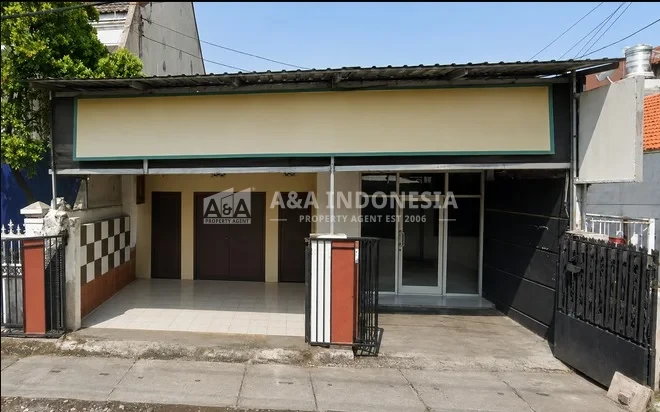 Disewakan Ruko Strategis di Pucang Sewu, Surabaya Timur