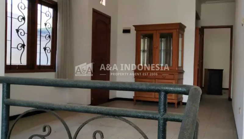 Disewakan Rumah Di Kawasan International Village, Surabaya Barat - Thumbnail 4