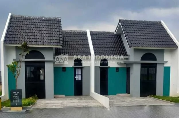 Dijual Rumah Lokasi Strategis Taman Anggun 8 Grand Lake View Sidoarjo - Thumbnail 2