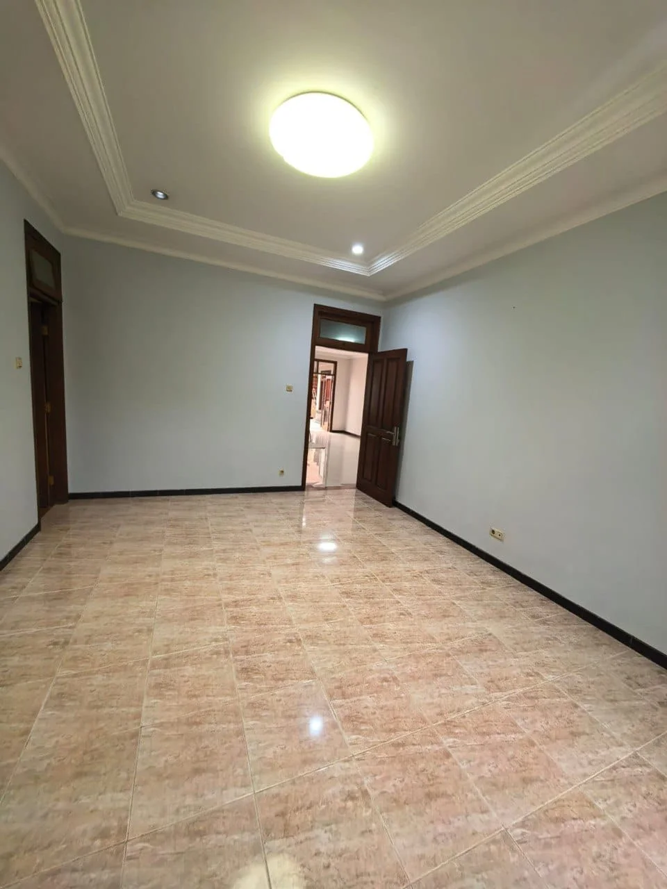 Dijual Villa Mewah Bukit Mas – Monaco 1, Surabaya Bara - Thumbnail 4