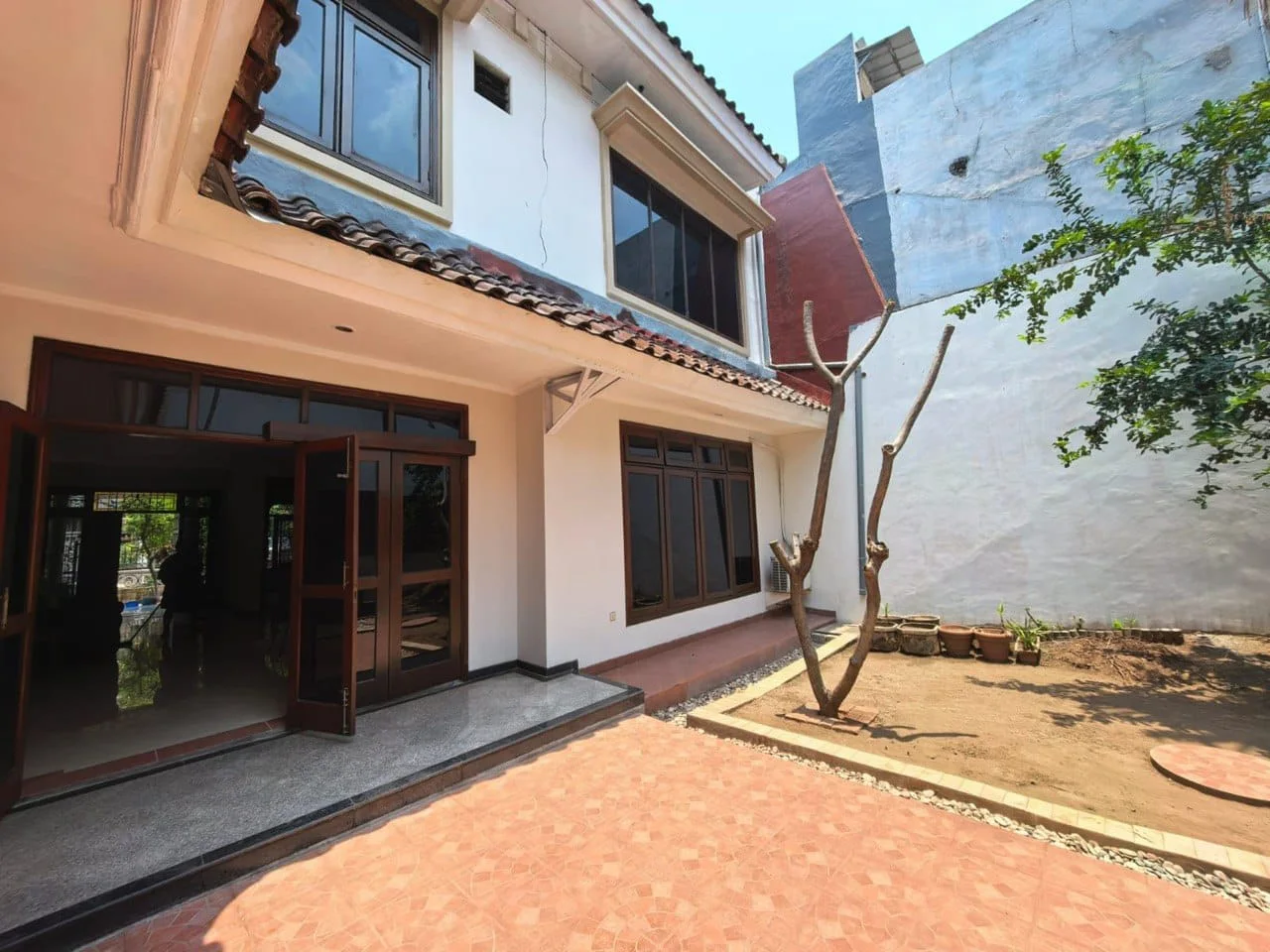 Dijual Villa Mewah Bukit Mas – Monaco 1, Surabaya Bara - Thumbnail 5