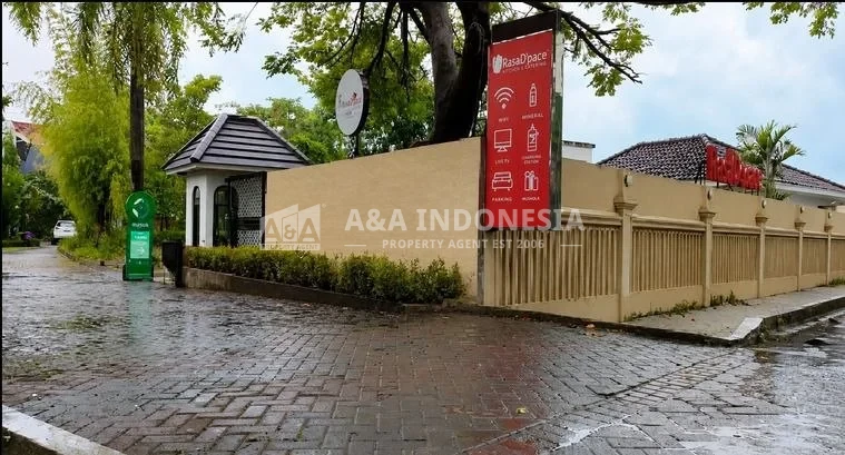 Dijual Hotel Primavera yang Berlokasi Di Kawasan Raya Menganti, Surabaya Barat - Thumbnail 2