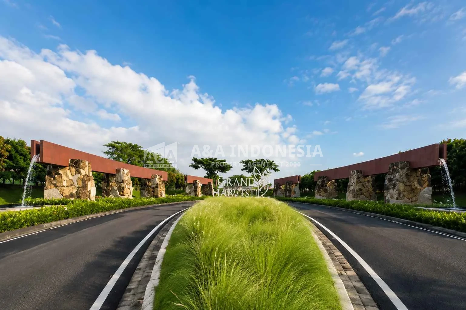 Dijual Rumah Nyaman Siap Huni di Grand Harvest Cluster Caspia Surabaya Barat - Thumbnail 3