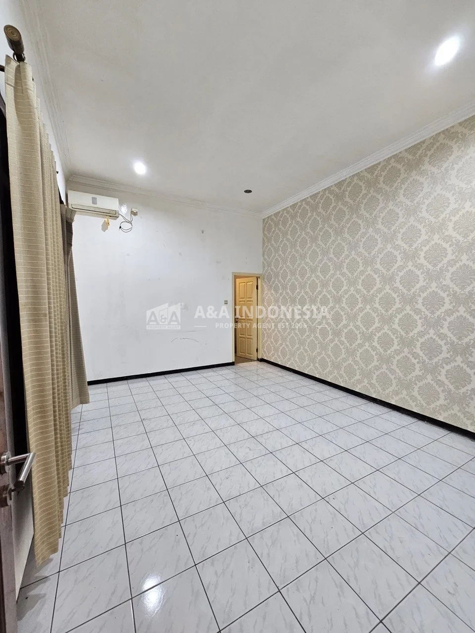 Dijual Atau Disewakan Rumah Di Kawasan Simpang Darmo Permai Selatan, Surabaya Barat - Thumbnail 2
