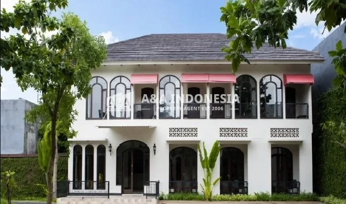 Dijual Hotel Lokasi Strategis, Bagus Untuk Investasi Jangka Panjang Raya Menganti Surabaya Barat - Image 1