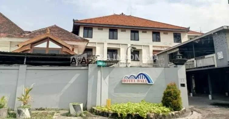 Dijual Hotel Lokasi Tengah Kota 3 Lantai di Peneleh Genteng Surabaya Pusat - Thumbnail 2