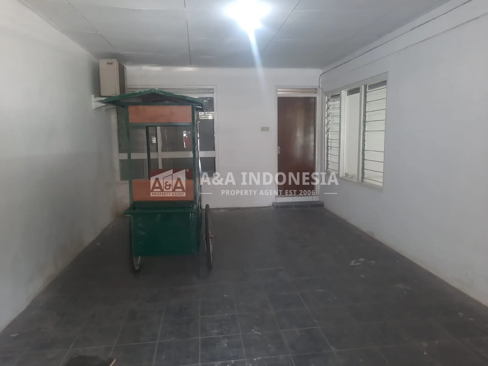 Jual / Sewa Rumah Usaha Raya Indragiri Lokasi Strategis Komersiil Surabaya - Thumbnail 5