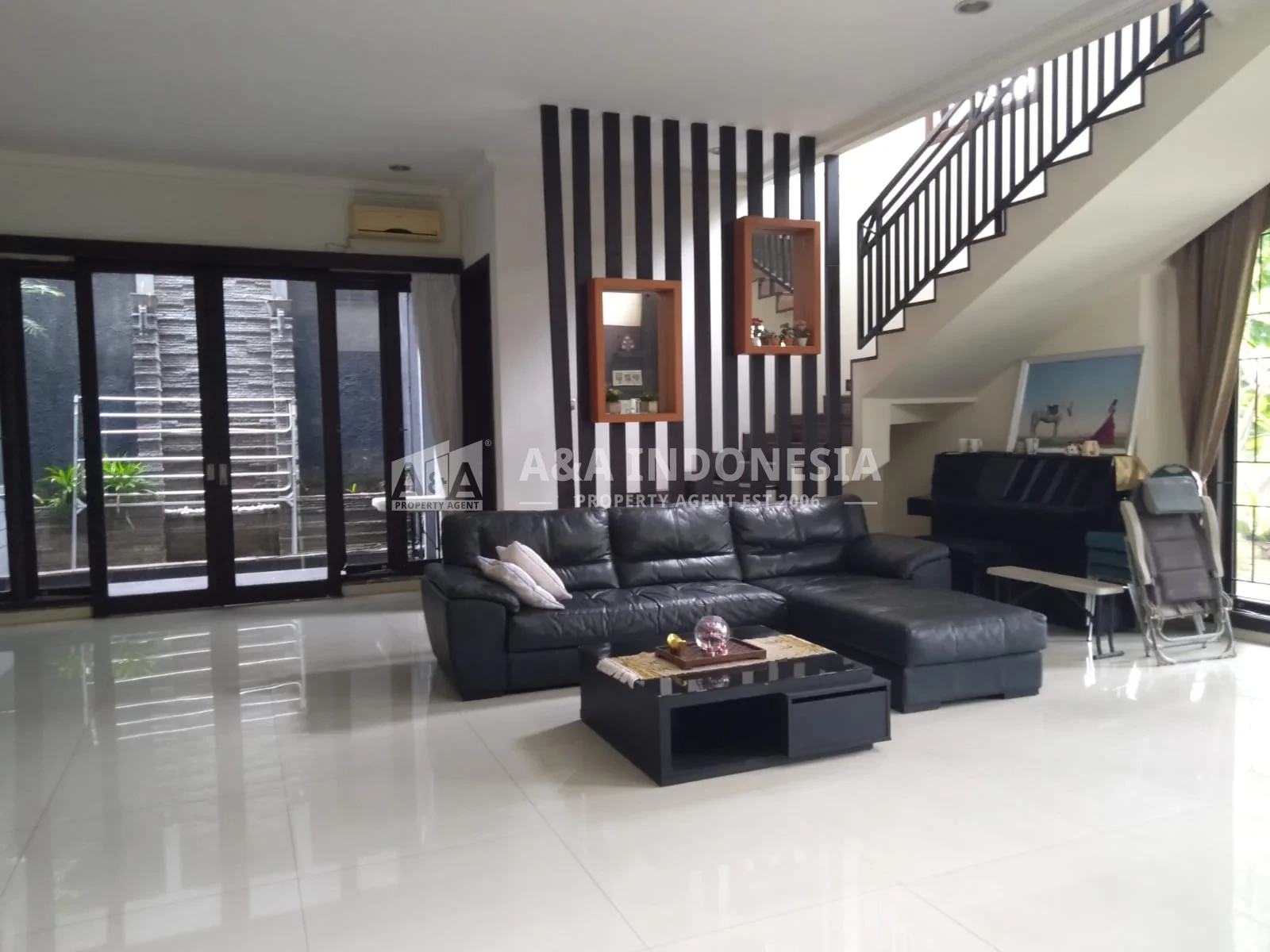 Jual Rumah Mewah Bukit Telaga Golf Lokasi Premium Citraland Surabaya - Thumbnail 4