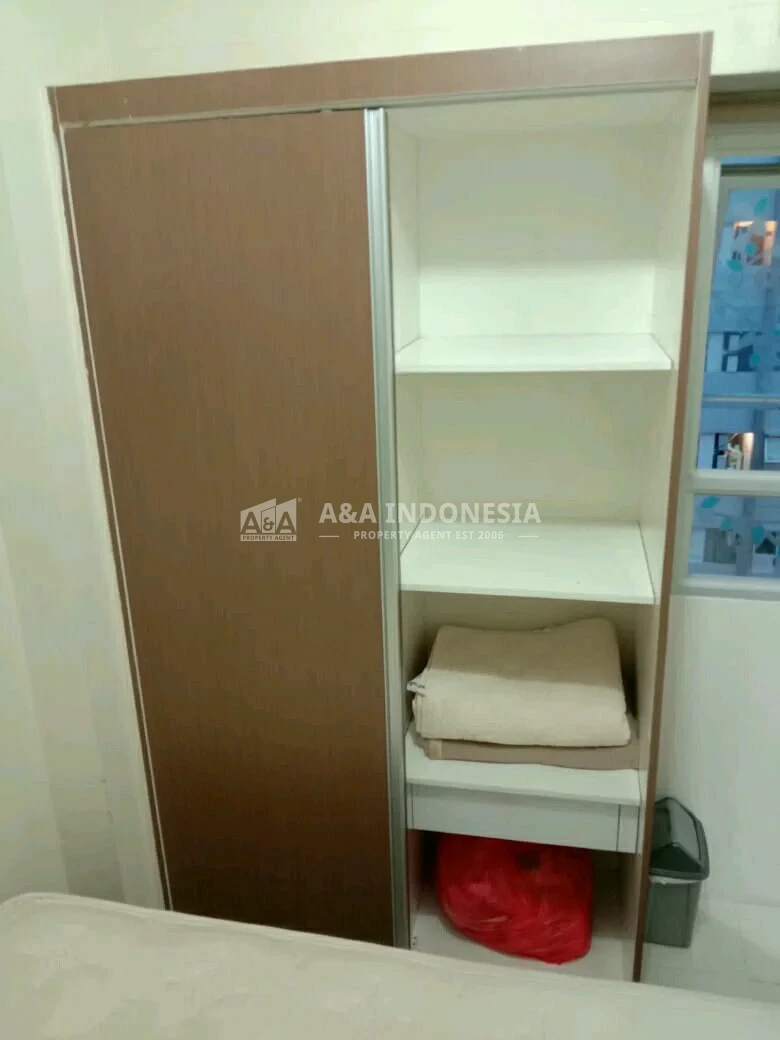 Disewakan Unit Apartemen 2 BR Puncak Kertajaya Tower B Full Furnished Lokasi Strategis Surabaya - Thumbnail 3