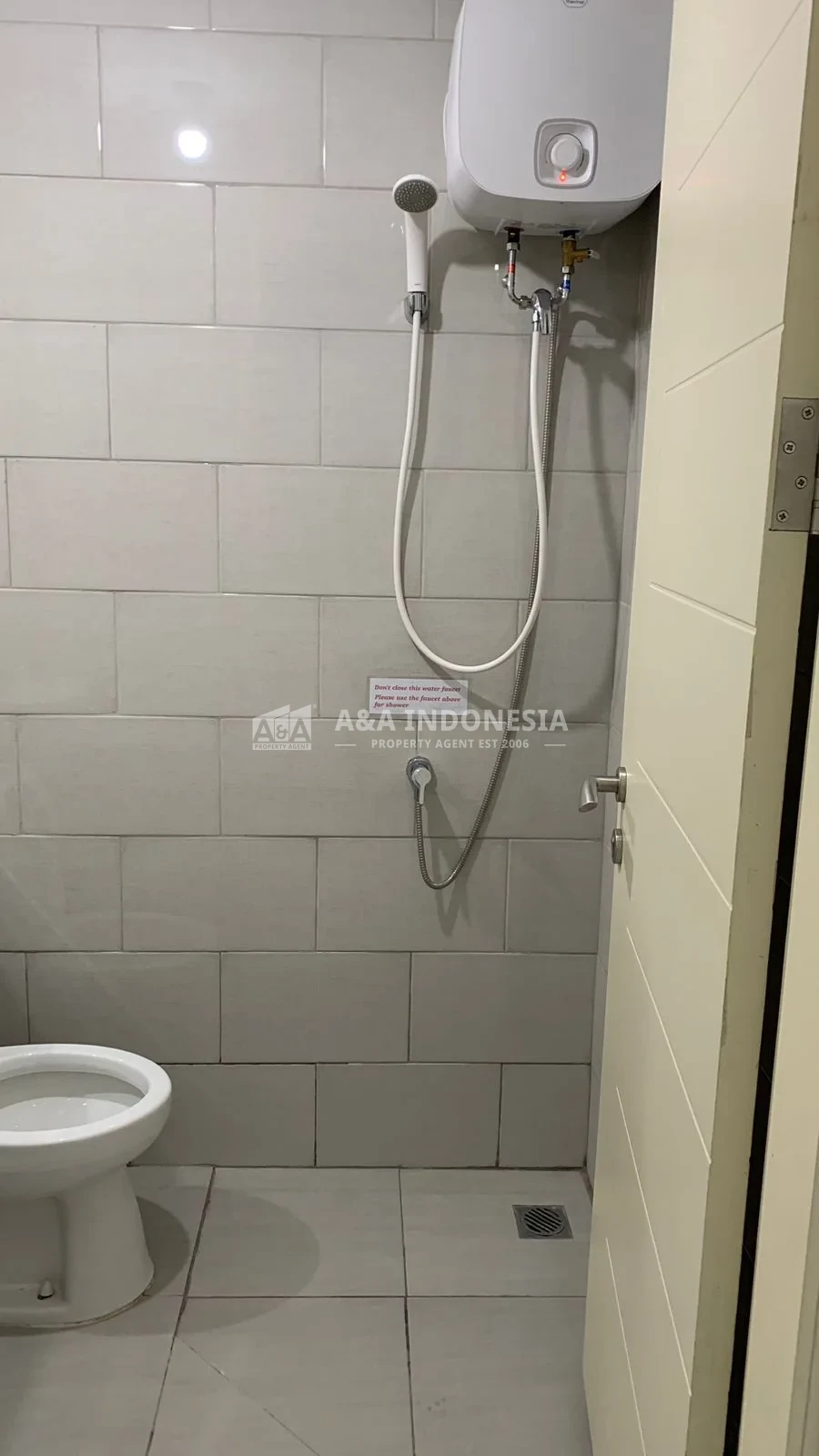 Disewakan Unit Apartemen 2 BR Puncak Kertajaya Tower B Full Furnished Lokasi Strategis Surabaya - Thumbnail 6