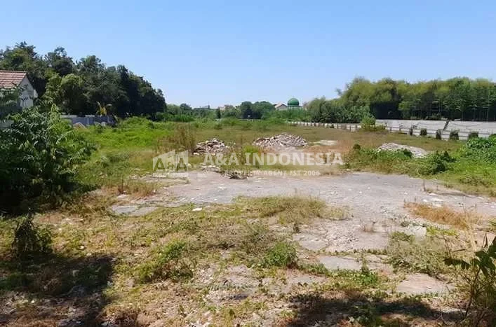 Dijual Tanah Perumahan Strategis Di Jalan Raya Geluran, Bungurasih, Waru - Image 1
