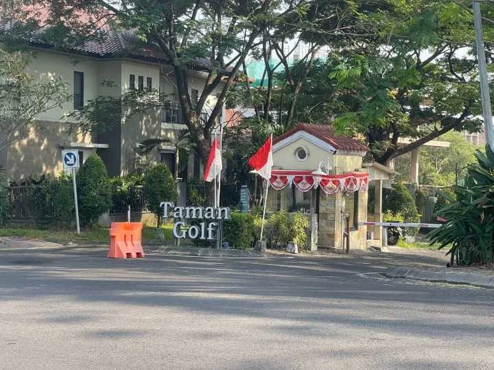 Dijual Tanah Eksklusif Dengan Luas 660m² di Kawasan Elit Taman Golf Citraland Surabaya Barat