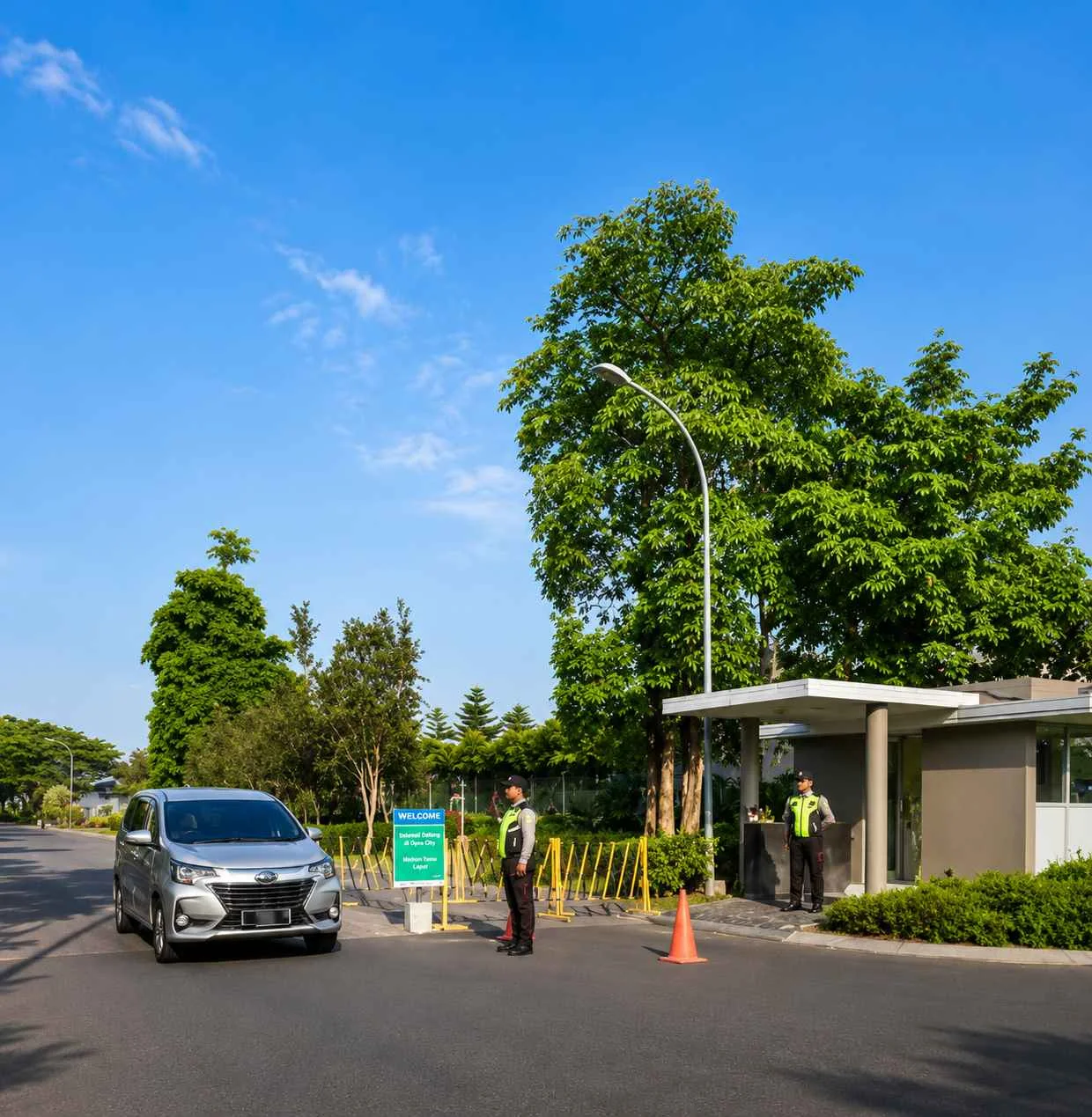 Dijual Rumah Cluster Premium Tahap 3 V-Series di Citraland The Greenlake Surabaya Barat