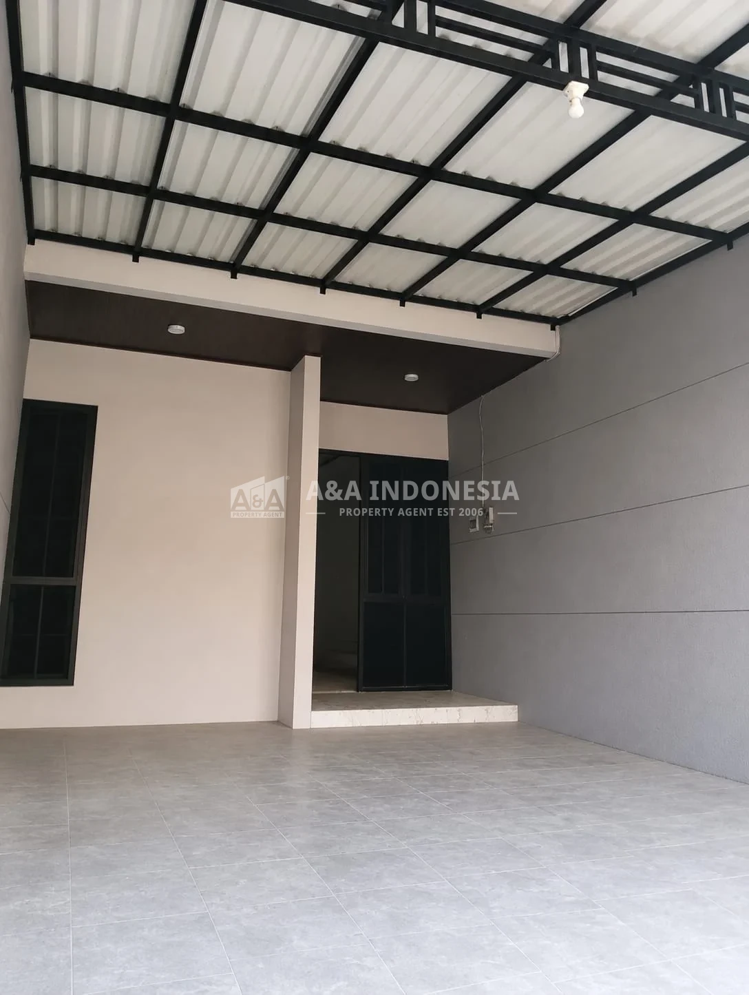 Jual Rumah 2 Lantai Baru Gress Tenggilis Mejoyo Lokasi Strategis Surabaya - Thumbnail 2
