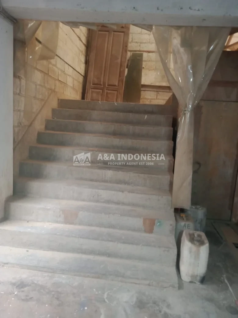 Jual Gudang Kedinding Tengah Lokasi Strategis Surabaya - Thumbnail 3