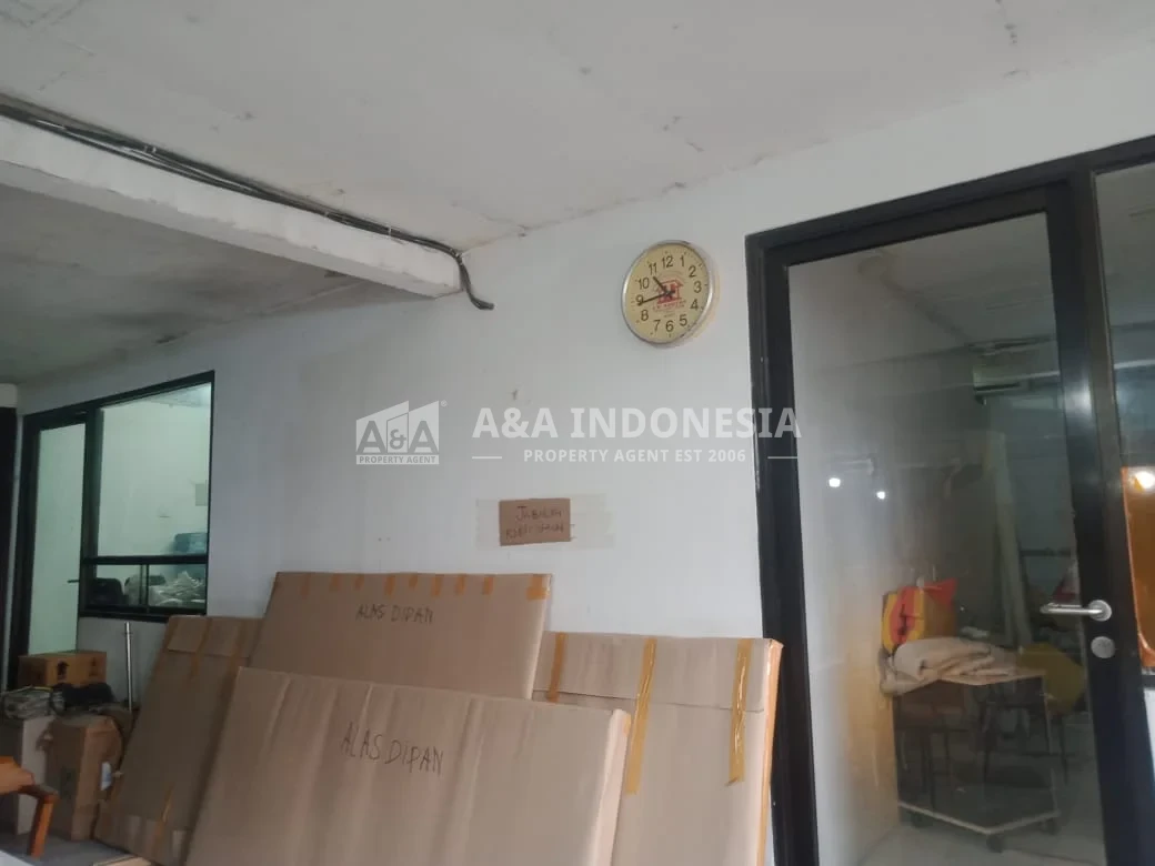 Jual Gudang Kedinding Tengah Lokasi Strategis Surabaya - Thumbnail 6