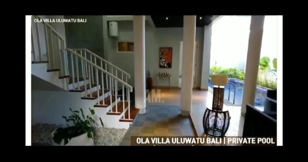Jual Villa Mewah 2 Lantai plus Swimming Pool Uluwatu Pecatu Badung Lokasi Strategis di Bali - Thumbnail 8