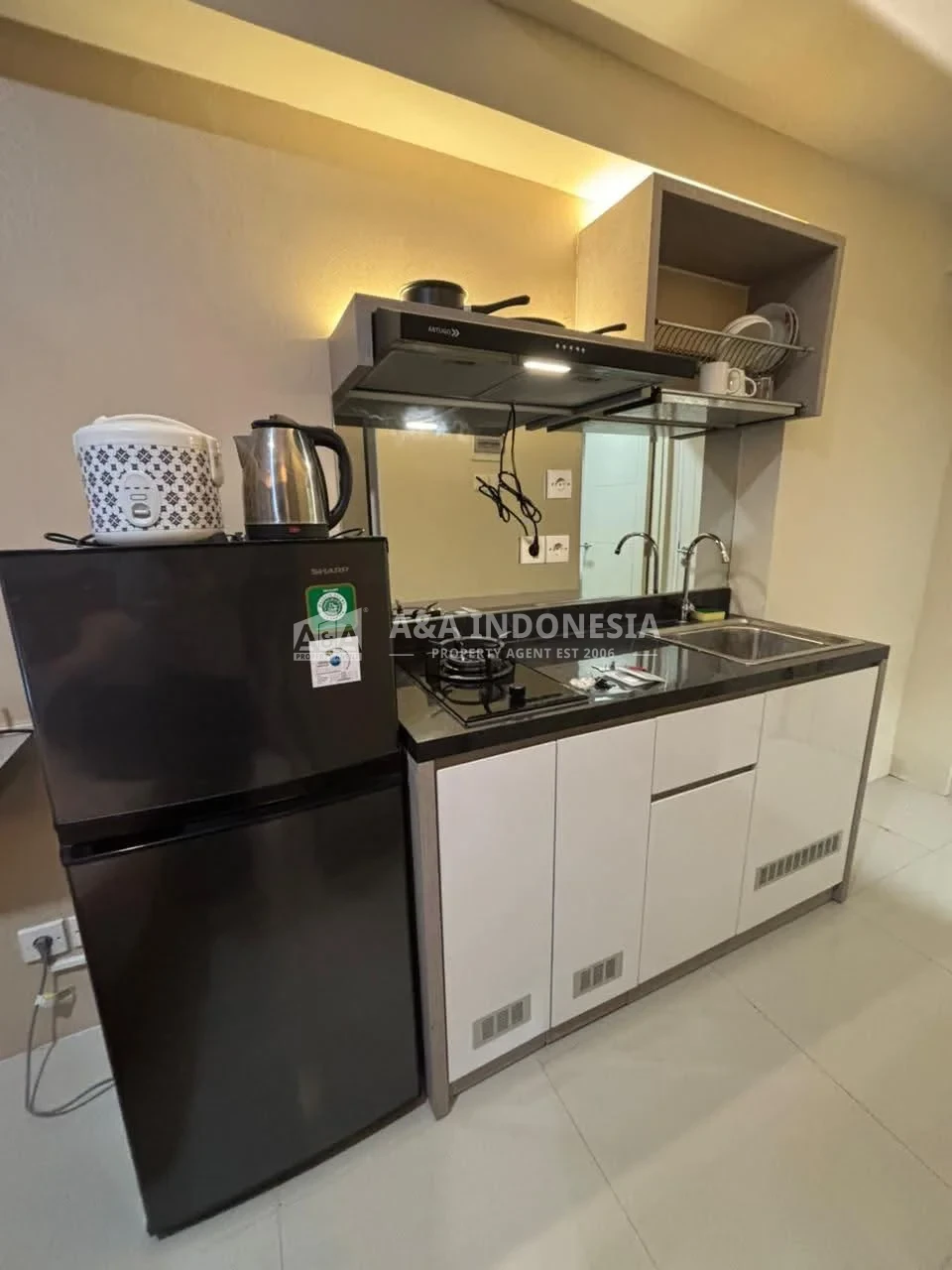 Disewakan Apartemen Studio Full Furnish Tanglin Pakuwon Mall Surabaya Barat - Thumbnail 3