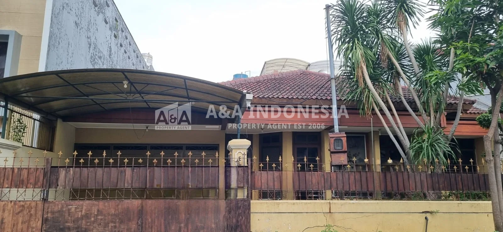 Dijual Cepat Rumah Lokasi Strategis dan Premium Darmo Harapan Surabaya Barat - Thumbnail 2