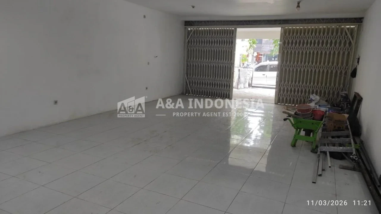 Disewakan Ruko Lokasi Strategis Cocok Untuk Usaha di Jalan Raya Mulyosari Surabaya Timur - Image 1