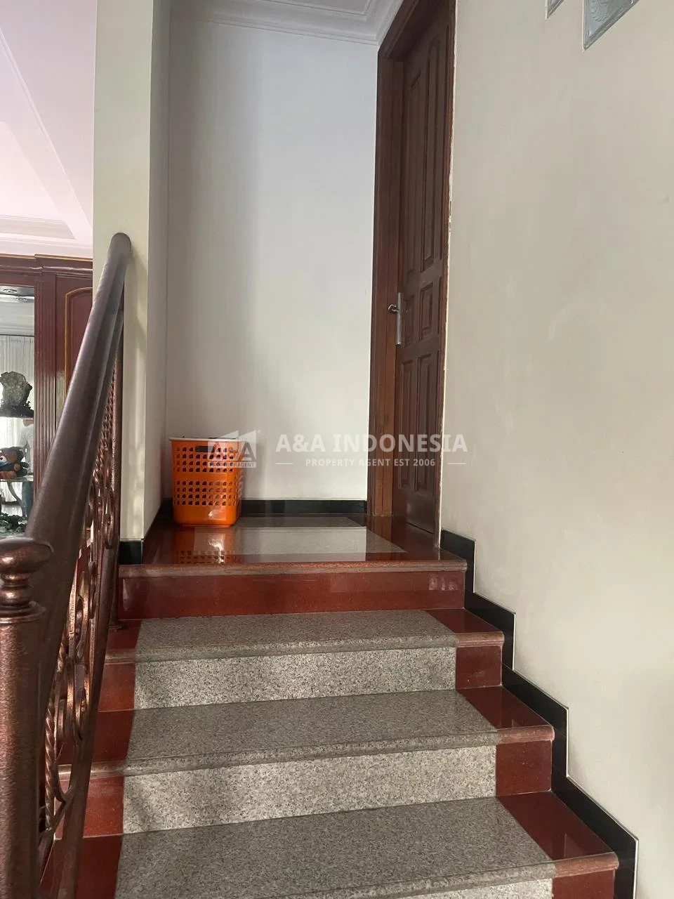 Dijual Rumah Mewah Lokasi Strategis Siap Huni Pall Hill Citraland Surabaya Barat - Thumbnail 5