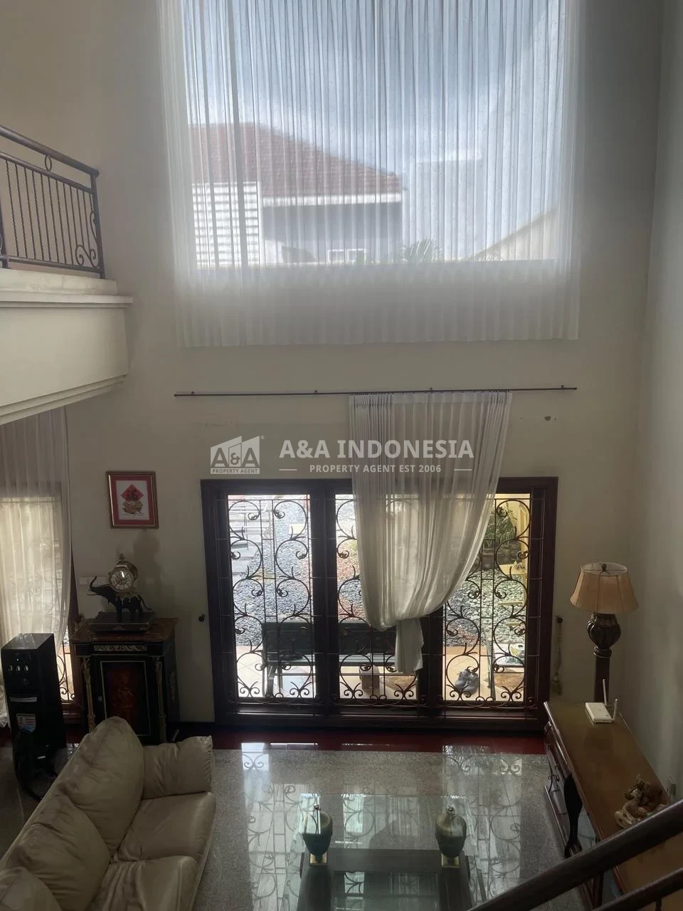 Dijual Rumah Mewah Lokasi Strategis Siap Huni Pall Hill Citraland Surabaya Barat - Thumbnail 6