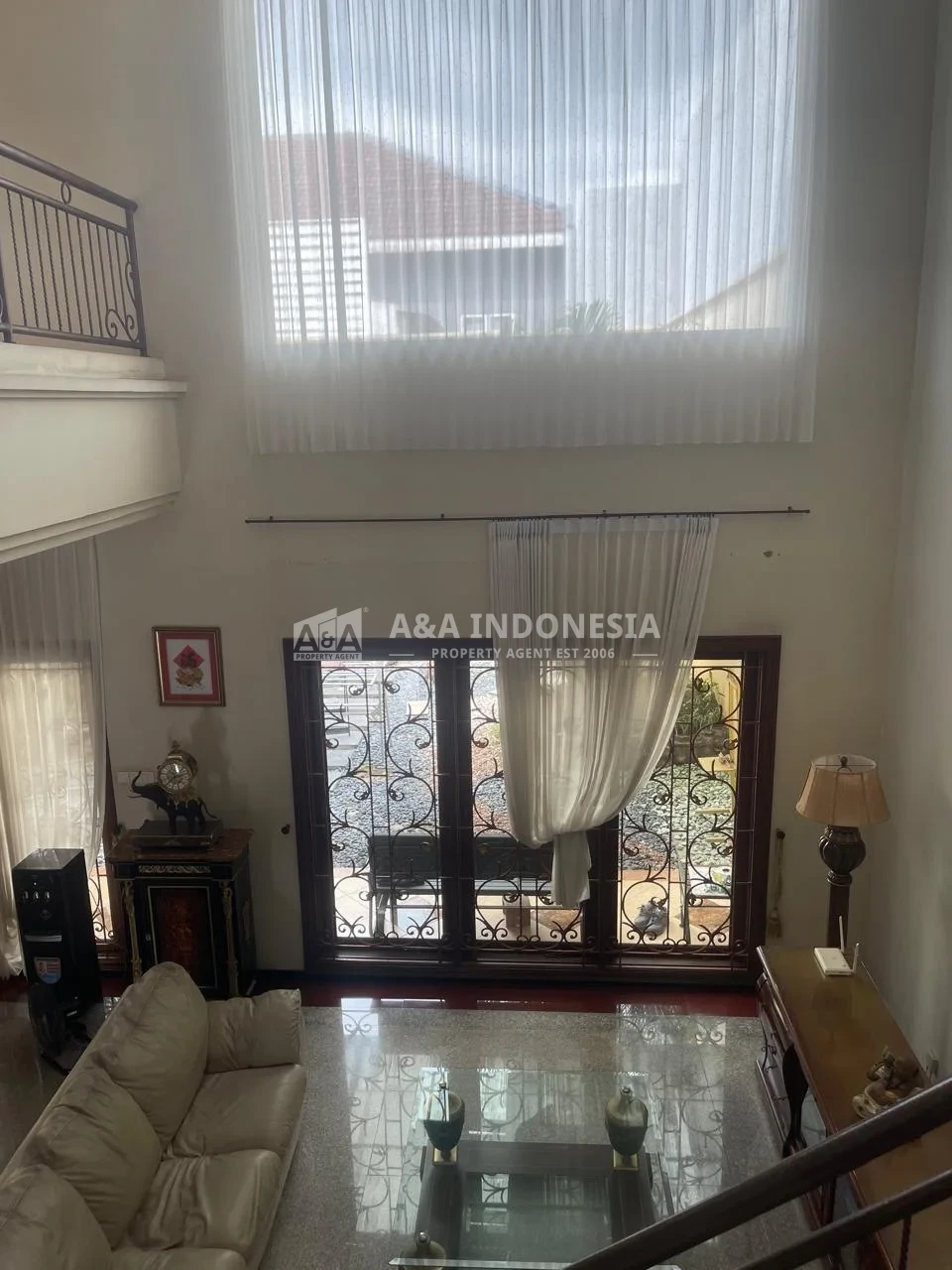 Dijual Rumah Mewah Lokasi Strategis Siap Huni Pall Hill Citraland Surabaya Barat - Thumbnail 7