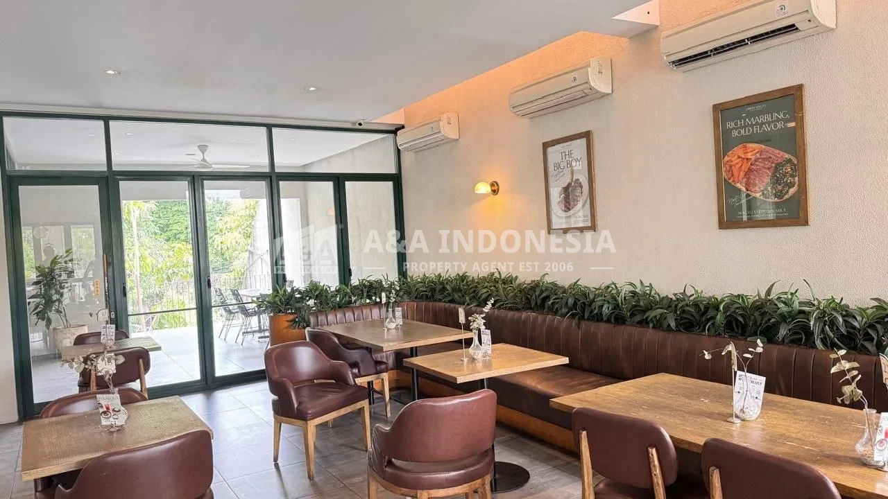 Disewakan Rumah Usaha Lokasi Strategis di Raya Dharmahusada Surabaya Timur - Thumbnail 8