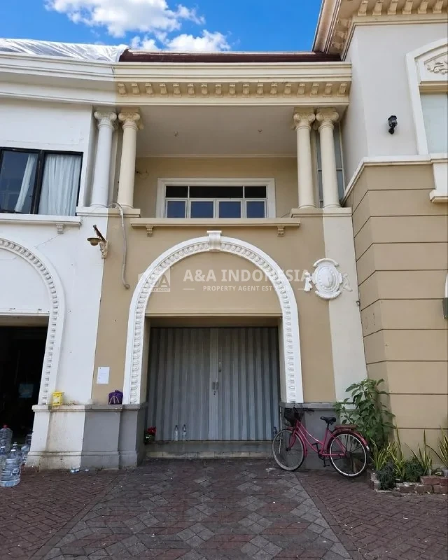 Dijual Ruko Lokasi Strategis Siap Pakai Paris Junction, Wisata Bukit Mas Surabaya Barat - Image 1