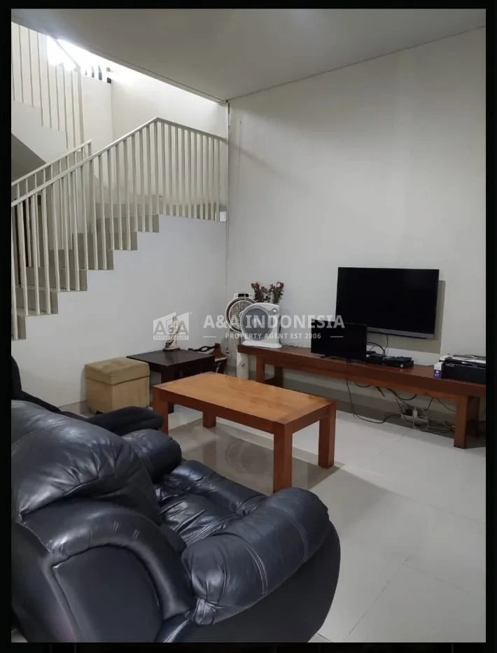 Jual Rumah Wisata Bukit Mas Wiyung Surabaya Barat Siap Huni - Thumbnail 2