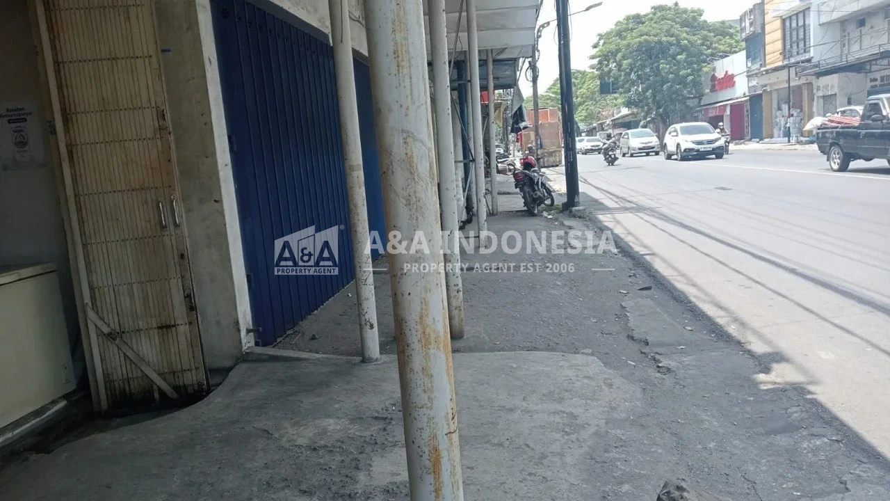 Disewakan Ruko Rungkut Kidul Industri Nol Jalan Raya,Surabaya Timur - Thumbnail 2