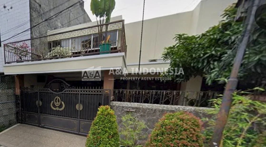 Jual Rumah 2 Lantai Pusat Kota Ngagel Jaya Selatan Lokasi Strategis Surabaya - Image 1