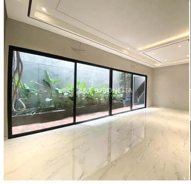 Jual Rumah 2 Lantai Hao Gan Baru Gress Water Front Lokasi Premium Citraland Surabaya Barat - Thumbnail 6