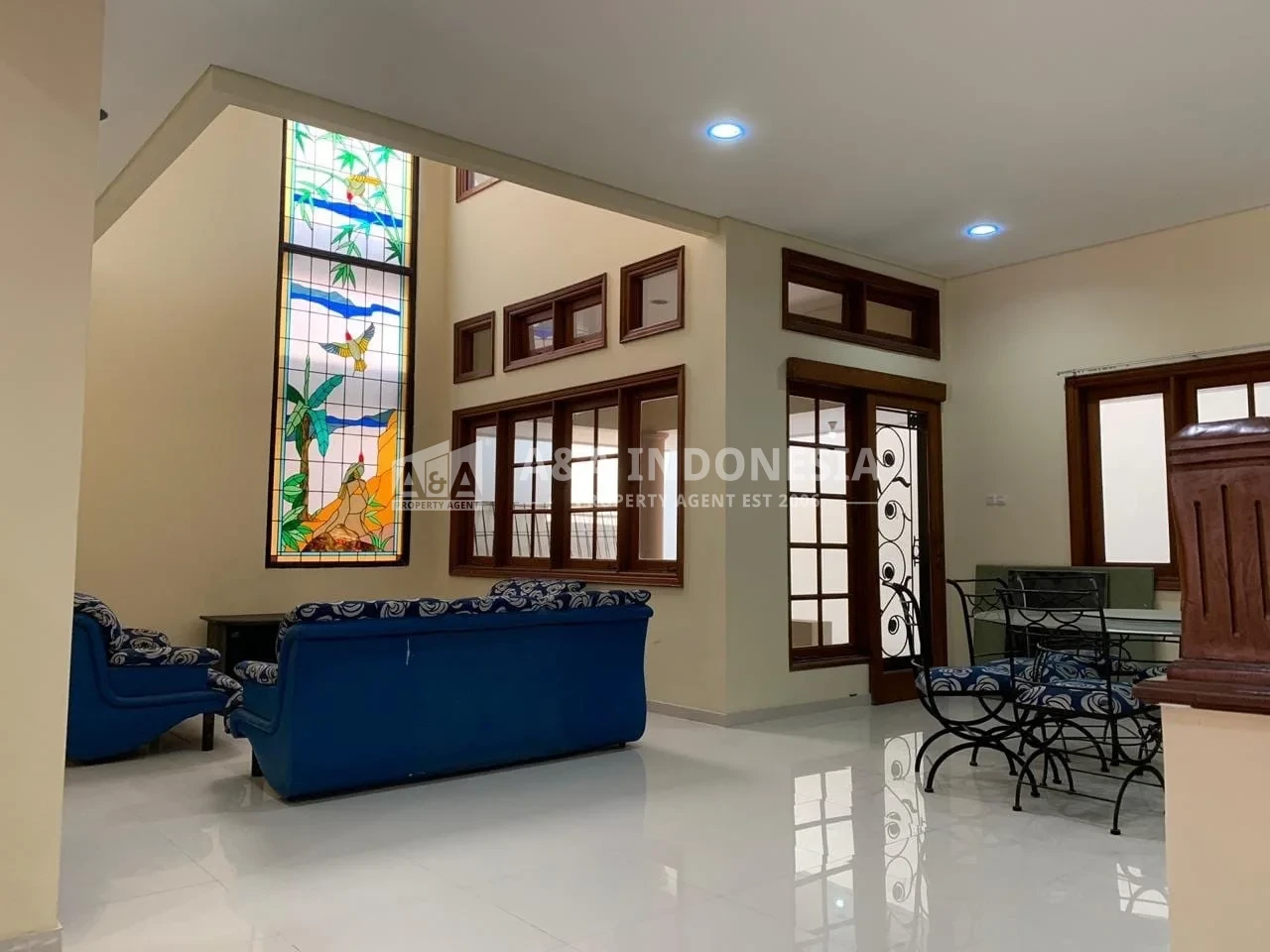 Jual Rumah 2 Lantai Mewah Merekah Graha Famili Lokasi Premium Strategis Surabaya Barat - Thumbnail 3