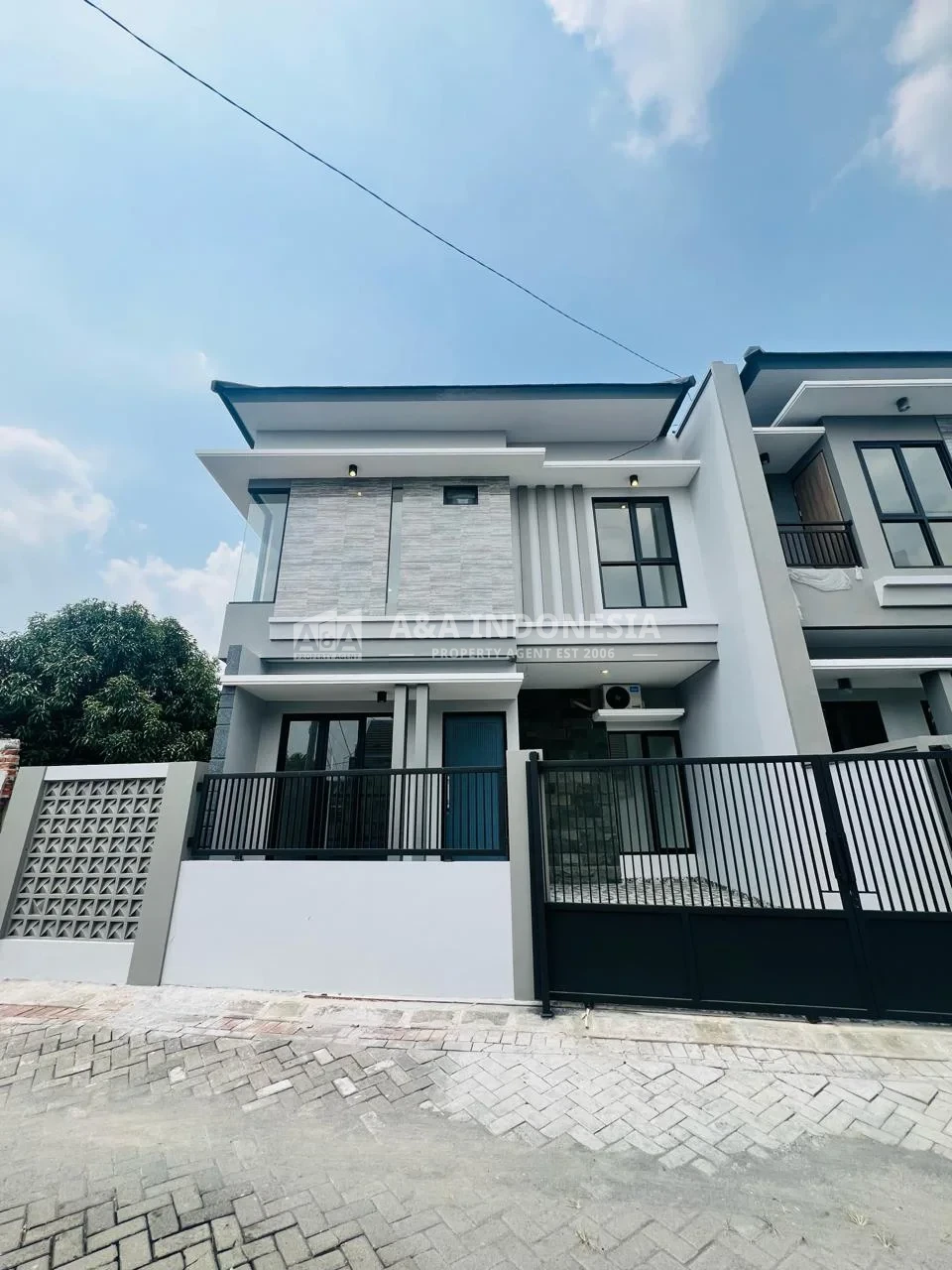 Jual Rumah 2 Lantai Baru Gress Pakal Madya Asri Lokasi Strategis Surabaya Barat