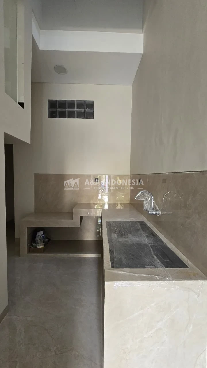 Jual Rumah Baru di International Village Citraland Surabaya Barat - Thumbnail 4