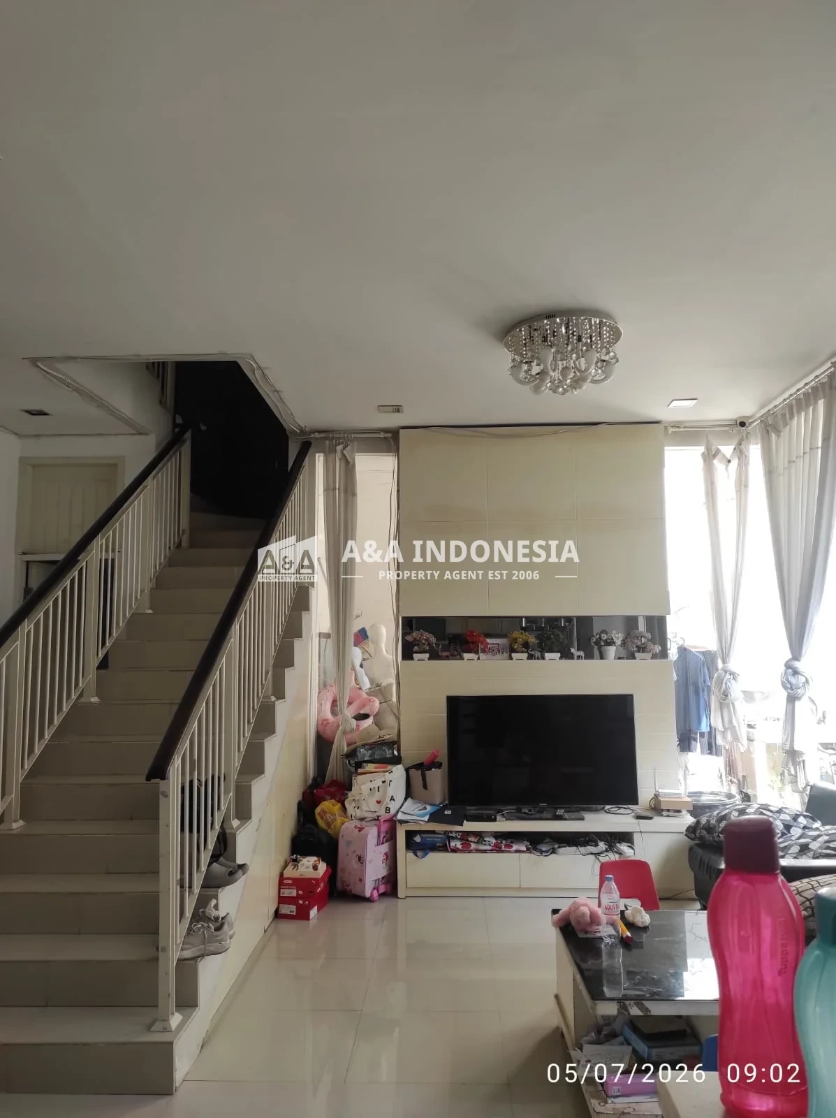 Dijual Rumah Harga Murah Dan Siap Huni Lokasi Strategis Malibu Beach Pakuwon City Surabaya Timur - Thumbnail 5