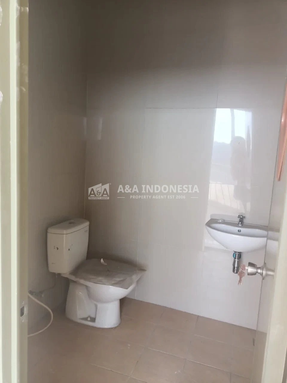 Dijual Atau Disewakan Rumah Di wilayah Darmo Asri Surabaya Barat - Thumbnail 7