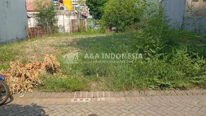 Dijual/Disewakan Tanah Kavling Lokasi Strategis & Komersial Raya Villa Taman Telaga Citraland Surabaya Barat - Image 1