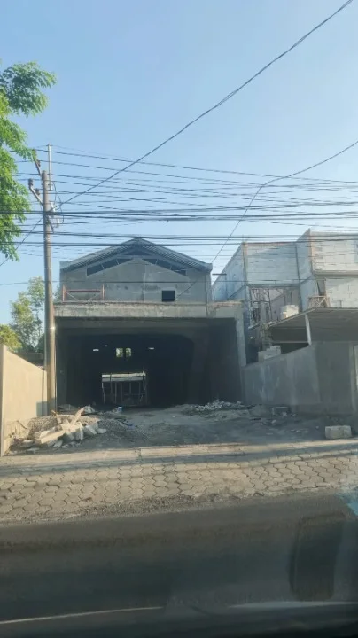 Disewakan Gudang/Tempat Usaha Strategis di Bangkingan Surabaya Barat