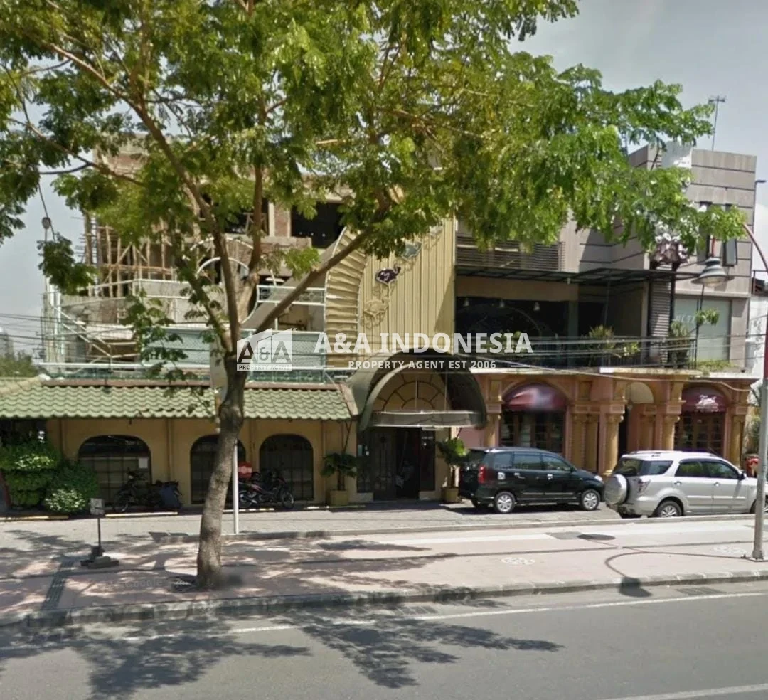 Dijual Rumah Komersil Cocok Untuk Usaha Lokasi Strategis Raya Gubeng Surabaya Pusat - Image 1