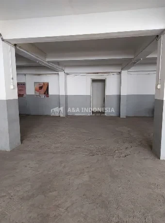 Disewakan Showroom Di Jalan Manyar Kertoarjo, Surabaya Timur - Thumbnail 6