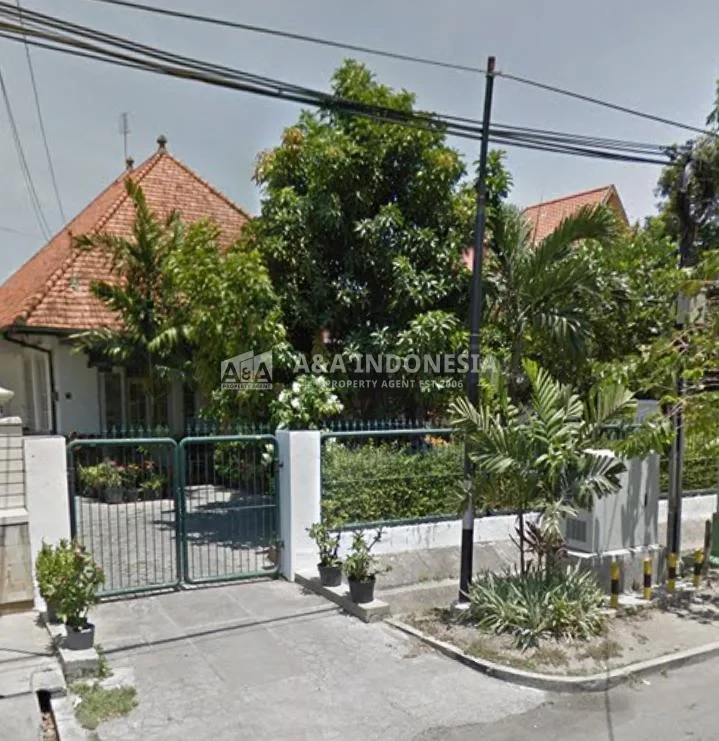 Jual Rumah Kuno 1 Lantai Area Dekat Raya Darmo Lokasi Strategis Pusat Kota Surabaya - Thumbnail 2