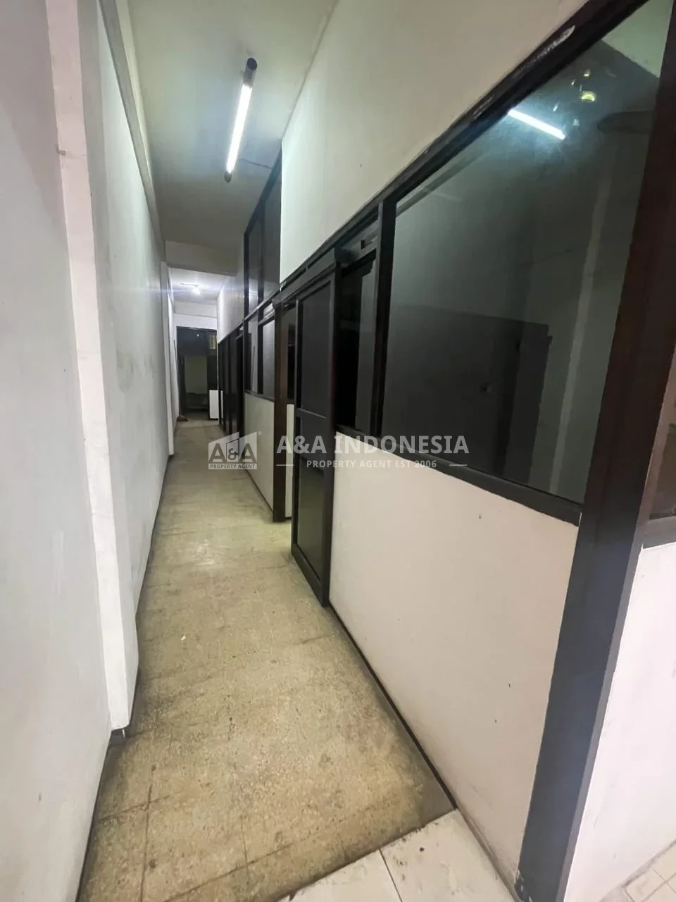 Ruko Dijual Perak Surabaya Murah, Lokasi Strategis Dekat Pelabuhan Tanjung Perak - Thumbnail 2
