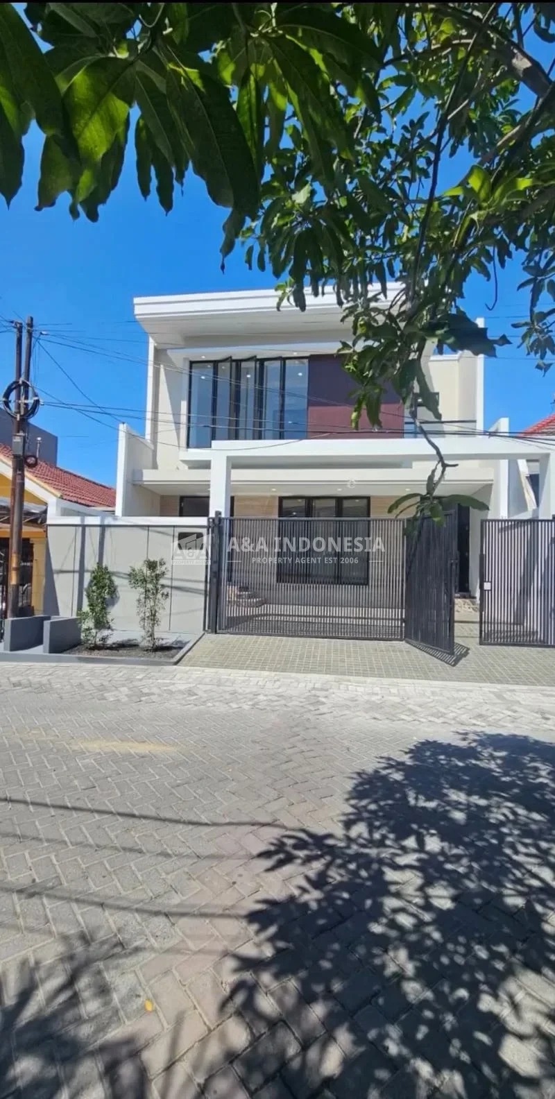 Dijual Rumah Baru 2 Lantai Mewah Sutorejo UtaraSurabay Timur