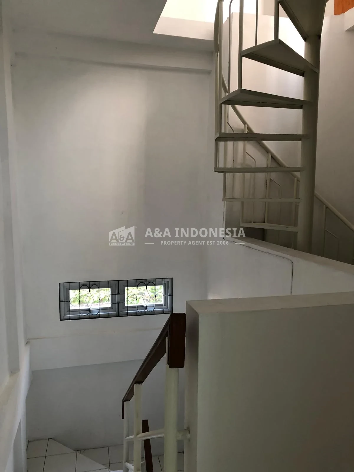 Ruko 4 Lantai Strategis Murah Twenty One Dharma husada Surabaya - Thumbnail 7
