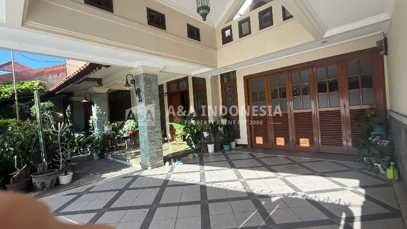 Dijual Rumah 2 Lantai di Ngagel Jaya  Surabaya Pusat – LT 385,77 m², LB ±500 m² - Thumbnail 2